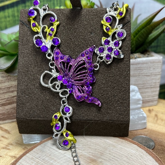 VTG| Purple Rhinestones 🦋💜✨ - Picture 3 of 9